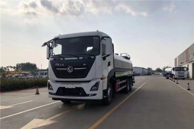 東風(fēng)天龍后八輪20噸噴霧車，國六綠化噴灑車
